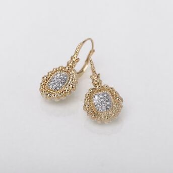 Add a touch of vintage glamour to your look with our gold hoop earrings, delicately detailed with d