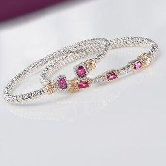 Our Fall Favorites? Rhodolite garnet and diamonds! 

VahanJewelry DesignerJewelry